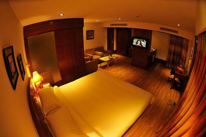 Hotel Marg Krishnaaya Виджаявада Экстерьер фото